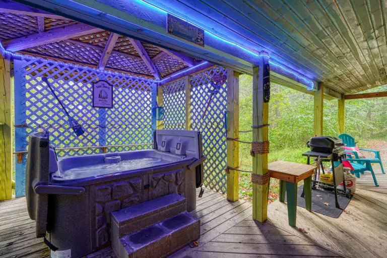 margaritaville cabin