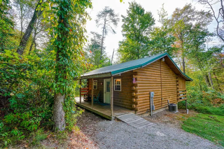 Yesteryear Cabin Hocking Hills E976E